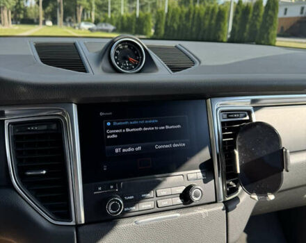 Черный Порше Масан, объемом двигателя 1.98 л и пробегом 56 тыс. км за 40000 $, фото 26 на Automoto.ua