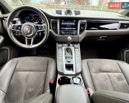 Черный Порше Масан, объемом двигателя 1.98 л и пробегом 104 тыс. км за 36999 $, фото 27 на Automoto.ua