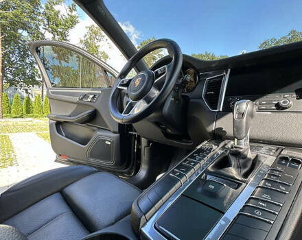 Черный Порше Масан, объемом двигателя 1.98 л и пробегом 56 тыс. км за 40000 $, фото 34 на Automoto.ua