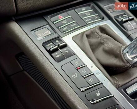 Черный Порше Масан, объемом двигателя 1.98 л и пробегом 104 тыс. км за 36999 $, фото 31 на Automoto.ua