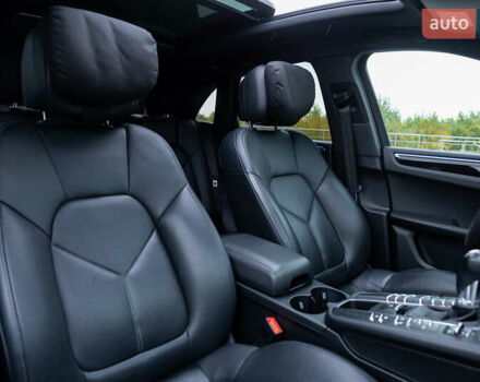 Порше Масан 2019 у Києві на Automoto.ua Чорний Порше Масан, об'ємом двигуна 3 л та пробігом 99 тис. км за 55000 $, фото 17 на Automoto.ua