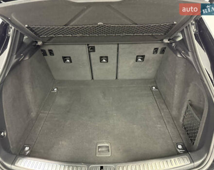 Порше Масан 2019 у Одесі на Automoto.ua Чорний Порше Масан, об'ємом двигуна 3 л та пробігом 89 тис. км за 39000 $, фото 35 на Automoto.ua