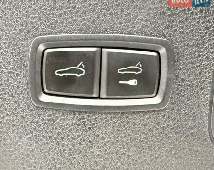 Порше Масан 2019 у Одесі на Automoto.ua Чорний Порше Масан, об'ємом двигуна 3 л та пробігом 89 тис. км за 39000 $, фото 36 на Automoto.ua