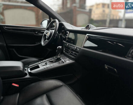 Чорний Порше Масан, об'ємом двигуна 2 л та пробігом 109 тис. км за 42500 $, фото 11 на Automoto.ua