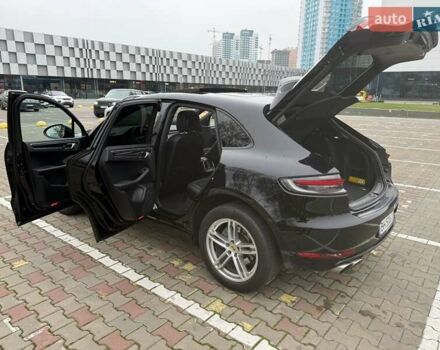 Чорний Порше Масан, об'ємом двигуна 3 л та пробігом 89 тис. км за 36900 $, фото 4 на Automoto.ua