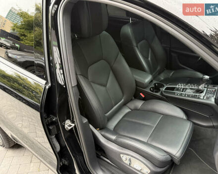 Черный Порше Масан, объемом двигателя 1.98 л и пробегом 70 тыс. км за 47990 $, фото 33 на Automoto.ua