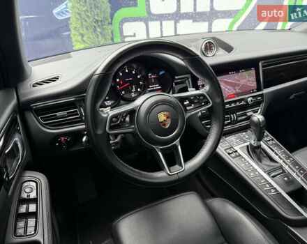 Черный Порше Масан, объемом двигателя 1.98 л и пробегом 70 тыс. км за 47990 $, фото 31 на Automoto.ua