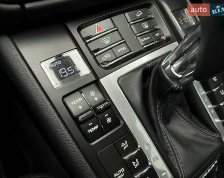 Черный Порше Масан, объемом двигателя 1.98 л и пробегом 70 тыс. км за 47990 $, фото 23 на Automoto.ua