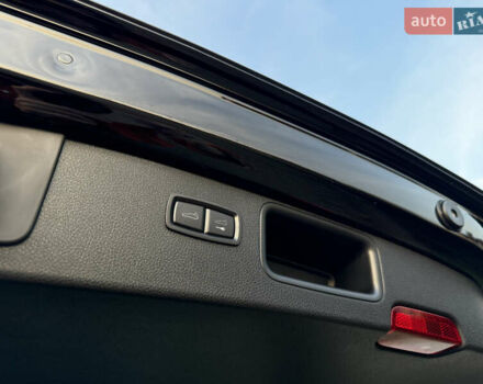 Черный Порше Масан, объемом двигателя 2 л и пробегом 12 тыс. км за 65999 $, фото 61 на Automoto.ua