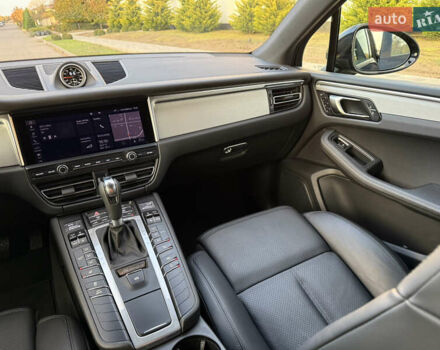 Черный Порше Масан, объемом двигателя 2 л и пробегом 12 тыс. км за 65999 $, фото 35 на Automoto.ua