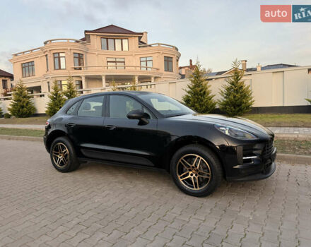 Черный Порше Масан, объемом двигателя 2 л и пробегом 12 тыс. км за 65999 $, фото 9 на Automoto.ua