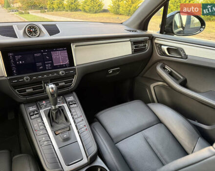 Черный Порше Масан, объемом двигателя 2 л и пробегом 12 тыс. км за 65999 $, фото 37 на Automoto.ua