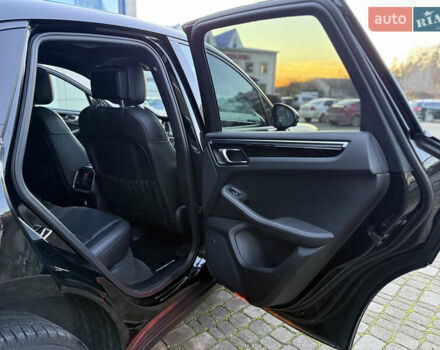 Черный Порше Масан, объемом двигателя 1.98 л и пробегом 45 тыс. км за 49900 $, фото 27 на Automoto.ua