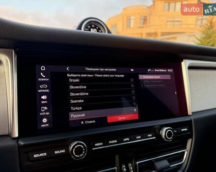 Черный Порше Масан, объемом двигателя 2 л и пробегом 12 тыс. км за 65999 $, фото 80 на Automoto.ua