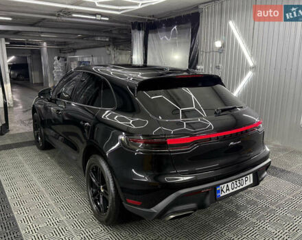 Черный Порше Масан, объемом двигателя 1.98 л и пробегом 9 тыс. км за 62000 $, фото 2 на Automoto.ua