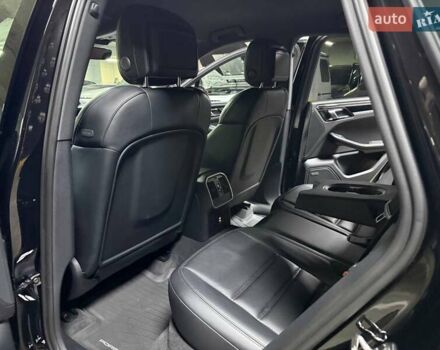 Черный Порше Масан, объемом двигателя 1.98 л и пробегом 23 тыс. км за 67500 $, фото 56 на Automoto.ua