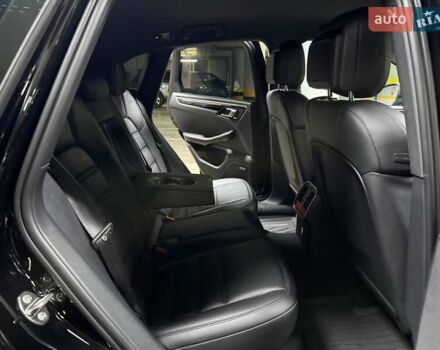 Черный Порше Масан, объемом двигателя 1.98 л и пробегом 23 тыс. км за 67500 $, фото 63 на Automoto.ua