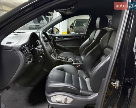 Черный Порше Масан, объемом двигателя 1.98 л и пробегом 23 тыс. км за 67500 $, фото 43 на Automoto.ua