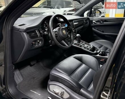 Черный Порше Масан, объемом двигателя 1.98 л и пробегом 23 тыс. км за 67500 $, фото 42 на Automoto.ua