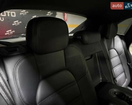 Черный Порше Масан, объемом двигателя 1.98 л и пробегом 23 тыс. км за 67500 $, фото 65 на Automoto.ua