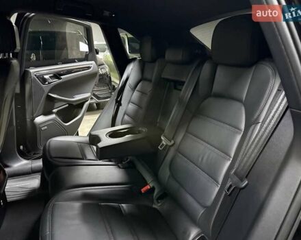 Черный Порше Масан, объемом двигателя 1.98 л и пробегом 23 тыс. км за 67500 $, фото 58 на Automoto.ua