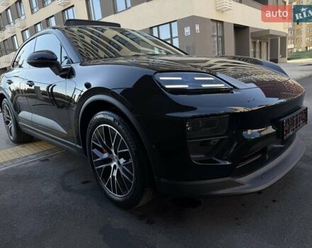 Черный Порше Масан, объемом двигателя 0 л и пробегом 2 тыс. км за 114000 $, фото 48 на Automoto.ua