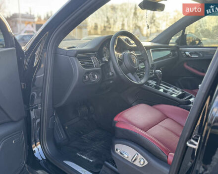 Чорний Порше Масан, об'ємом двигуна 2.89 л та пробігом 12 тис. км за 100000 $, фото 1 на Automoto.ua