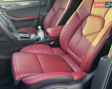 Чорний Порше Масан, об'ємом двигуна 2.89 л та пробігом 12 тис. км за 100000 $, фото 11 на Automoto.ua