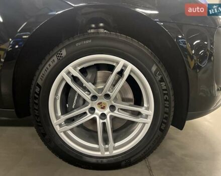 Черный Порше Масан, объемом двигателя 1.98 л и пробегом 3 тыс. км за 79539 $, фото 20 на Automoto.ua