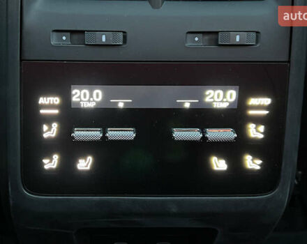 Черный Порше Масан, объемом двигателя 0 л и пробегом 1 тыс. км за 105500 $, фото 23 на Automoto.ua