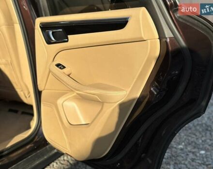 Коричневий Порше Масан, об'ємом двигуна 3 л та пробігом 206 тис. км за 21400 $, фото 46 на Automoto.ua