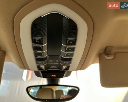 Коричневий Порше Масан, об'ємом двигуна 3 л та пробігом 206 тис. км за 21400 $, фото 27 на Automoto.ua