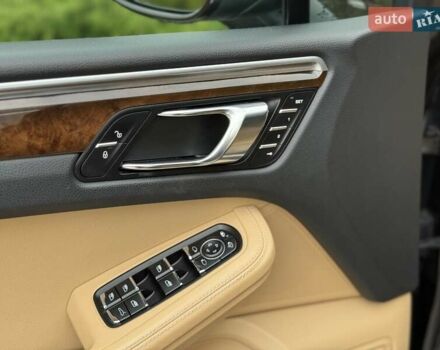 Коричневий Порше Масан, об'ємом двигуна 3 л та пробігом 167 тис. км за 28000 $, фото 56 на Automoto.ua