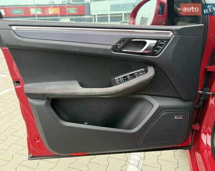 Червоний Порше Масан, об'ємом двигуна 3 л та пробігом 152 тис. км за 42000 $, фото 11 на Automoto.ua