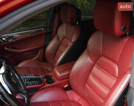 Порше Масан 2017 в Одессе на Automoto.ua Красный Порше Масан, объемом двигателя 3 л и пробегом 102 тыс. км за 41900 $, фото 19 на Automoto.ua