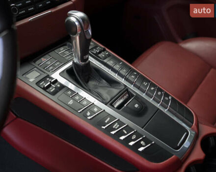 Порше Масан 2017 в Одессе на Automoto.ua Красный Порше Масан, объемом двигателя 3 л и пробегом 102 тыс. км за 41900 $, фото 20 на Automoto.ua