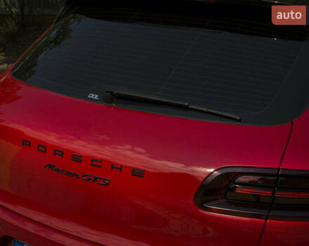 Красный Порше Масан, объемом двигателя 3 л и пробегом 102 тыс. км за 41500 $, фото 8 на Automoto.ua