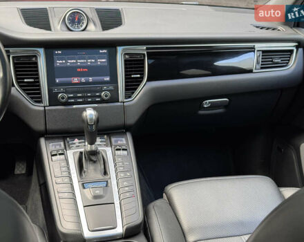 Красный Порше Масан, объемом двигателя 2 л и пробегом 96 тыс. км за 32000 $, фото 31 на Automoto.ua