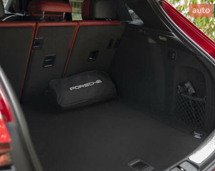 Порше Масан 2017 в Одессе на Automoto.ua Красный Порше Масан, объемом двигателя 3 л и пробегом 102 тыс. км за 41900 $, фото 36 на Automoto.ua
