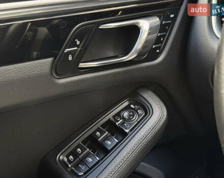 Красный Порше Масан, объемом двигателя 2 л и пробегом 96 тыс. км за 32000 $, фото 27 на Automoto.ua