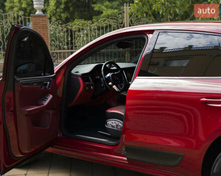 Красный Порше Масан, объемом двигателя 3 л и пробегом 102 тыс. км за 41500 $, фото 15 на Automoto.ua