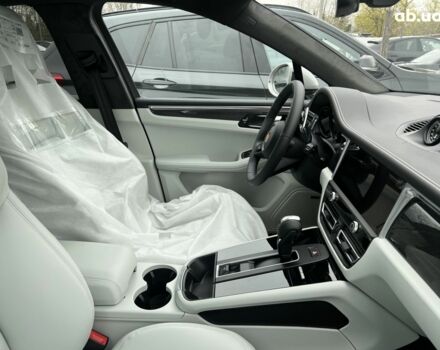 Порше Масан, объемом двигателя 3 л и пробегом 1 тыс. км за 135451 $, фото 22 на Automoto.ua