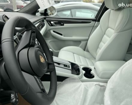 Порше Масан, объемом двигателя 3 л и пробегом 1 тыс. км за 135451 $, фото 31 на Automoto.ua