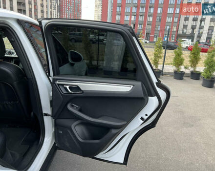 Порше Масан, объемом двигателя 3 л и пробегом 155 тыс. км за 25900 $, фото 17 на Automoto.ua