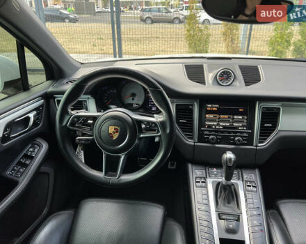 Порше Масан, объемом двигателя 3 л и пробегом 155 тыс. км за 25900 $, фото 26 на Automoto.ua
