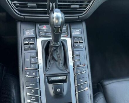 Порше Масан, объемом двигателя 3 л и пробегом 91 тыс. км за 59000 $, фото 7 на Automoto.ua