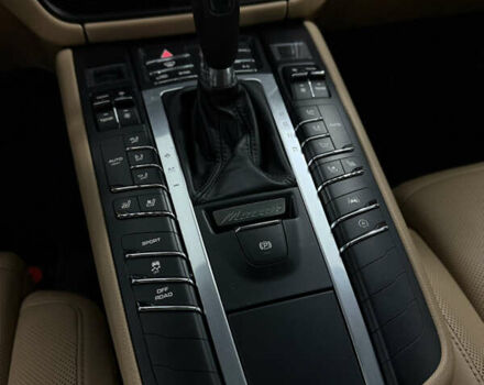 Порше Масан, объемом двигателя 3 л и пробегом 71 тыс. км за 46500 $, фото 28 на Automoto.ua