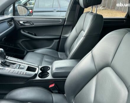 Порше Масан, объемом двигателя 2 л и пробегом 34 тыс. км за 71729 $, фото 6 на Automoto.ua
