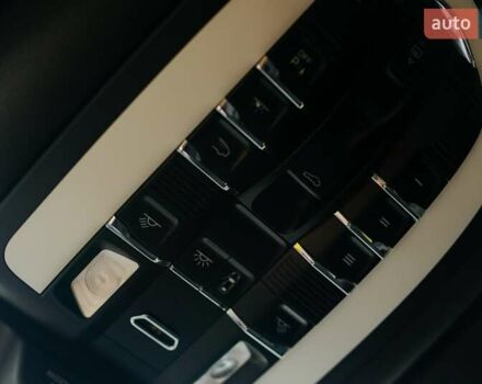 Порше Масан, объемом двигателя 2.89 л и пробегом 30 тыс. км за 60000 $, фото 21 на Automoto.ua