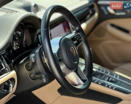 Порше Масан, объемом двигателя 1.98 л и пробегом 45 тыс. км за 44600 $, фото 16 на Automoto.ua